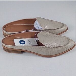 Universal Thread Bone Dekota Mules Slides New